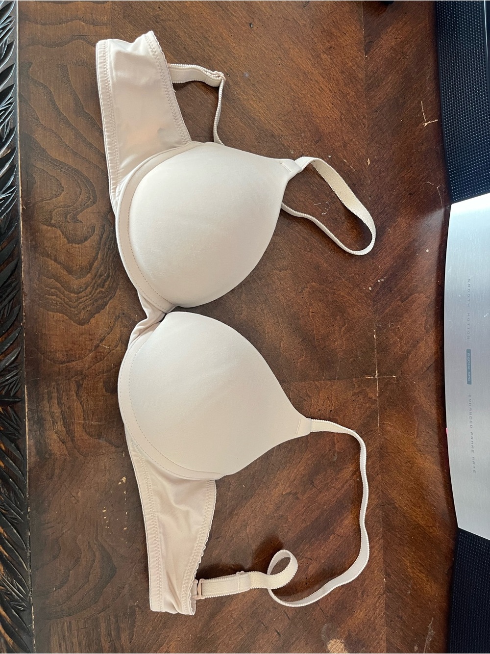 PINK Victoria's Secret Light Beige T-Shirt Bra